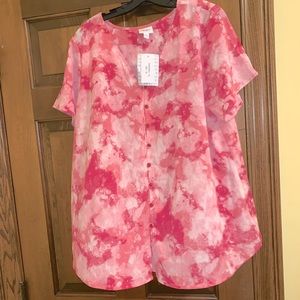 🆕 Pink tie dye v-neck button up Lularoe Shannah